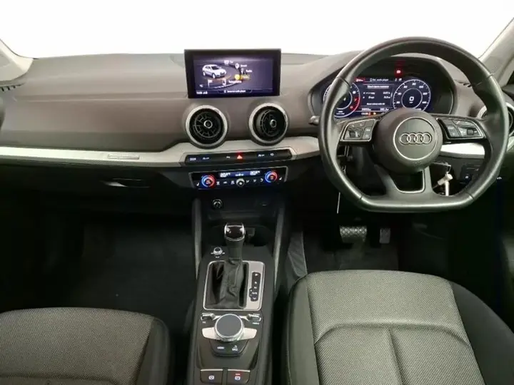 Audi Q2 2022 photo 3