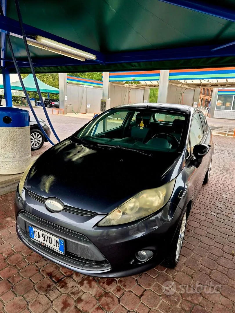 Ford Fiesta 2010 photo 5