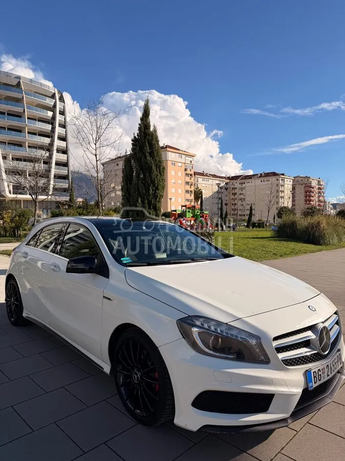 Mercedes-Benz A 250 2014 photo 4