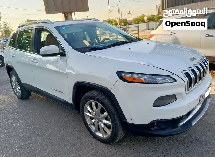 Jeep Cherokee 2016 photo 2