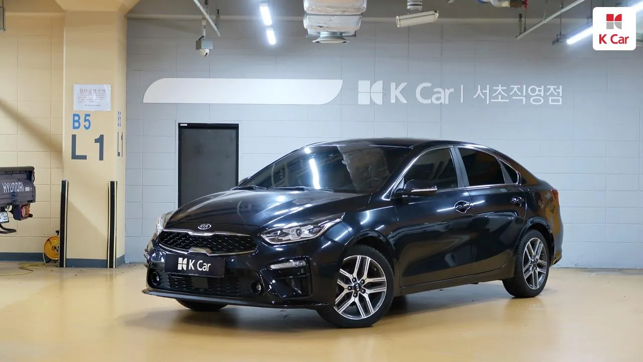 Kia Omníum K3 2020 photo 3