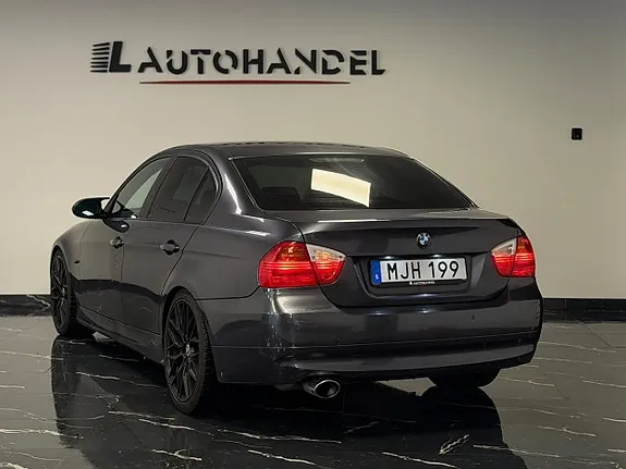 BMW 320I 2008 photo 4