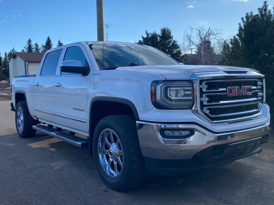 GMC Sierra 1500 2018 photo 3