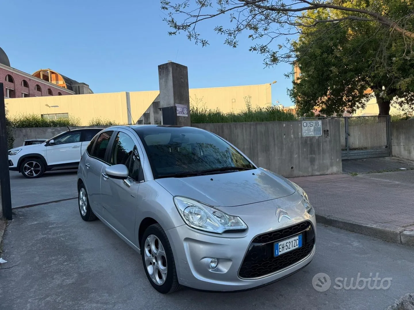 Citroen C3 2011 photo 3