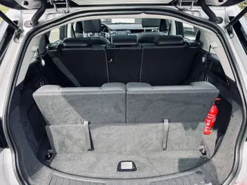 Land Rover Discovery Sport 2016 photo 3