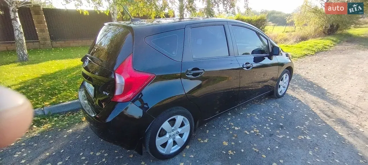 Nissan Versa Note 2013 photo 2