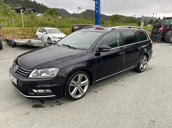 Volkswagen Passat 2013 photo 3
