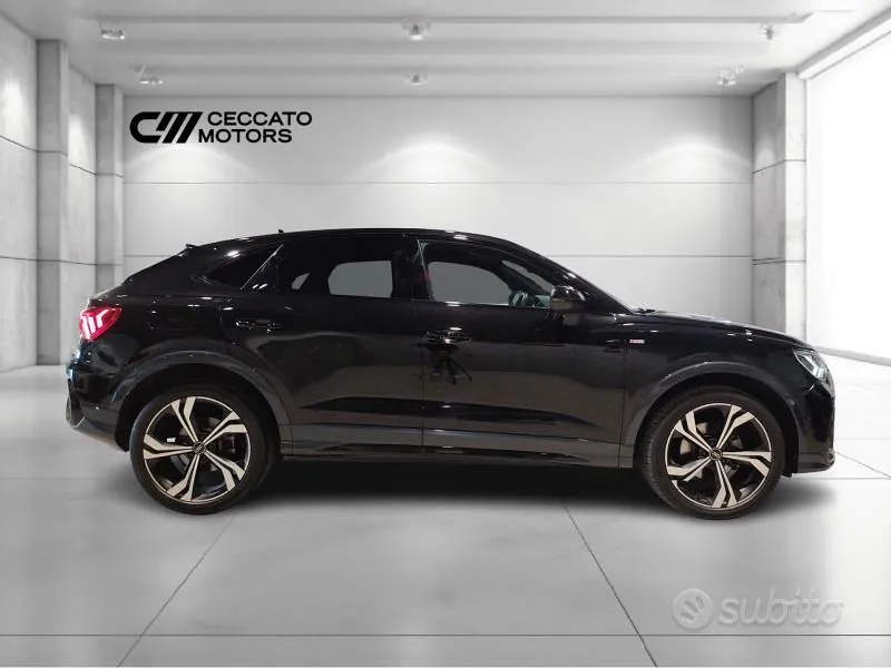 Audi Q3 2023 photo 3
