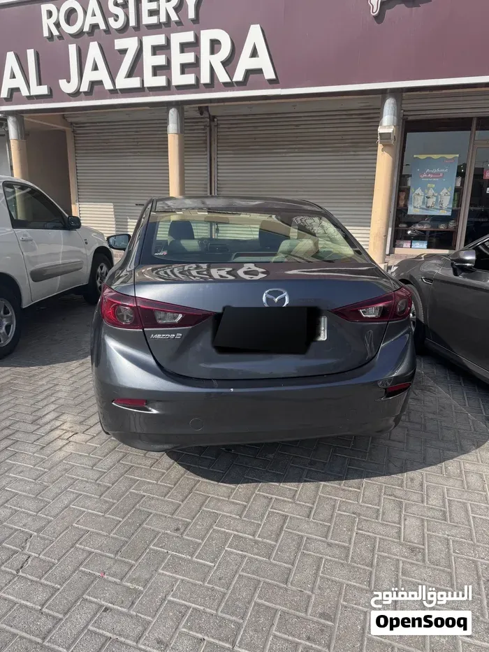 Mazda 3 2016 photo 2