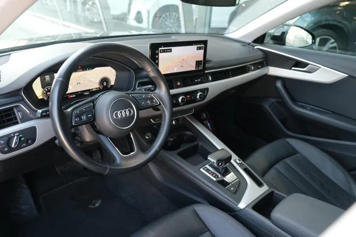 Audi A4 Avant 2019 photo 3
