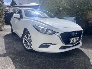 Mazda 3 2017 photo 2