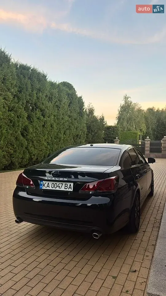 Toyota Avalon 2011 photo 4