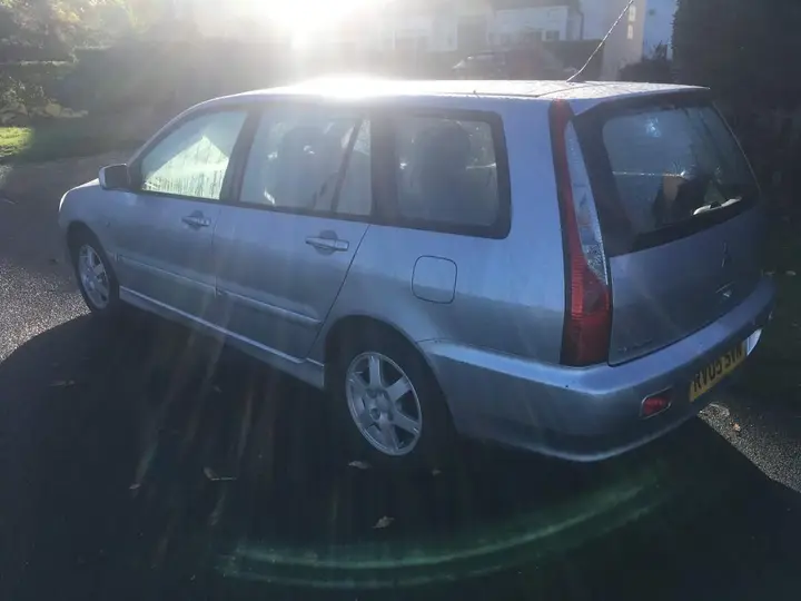 Mitsubishi Lancer 2005 photo 2