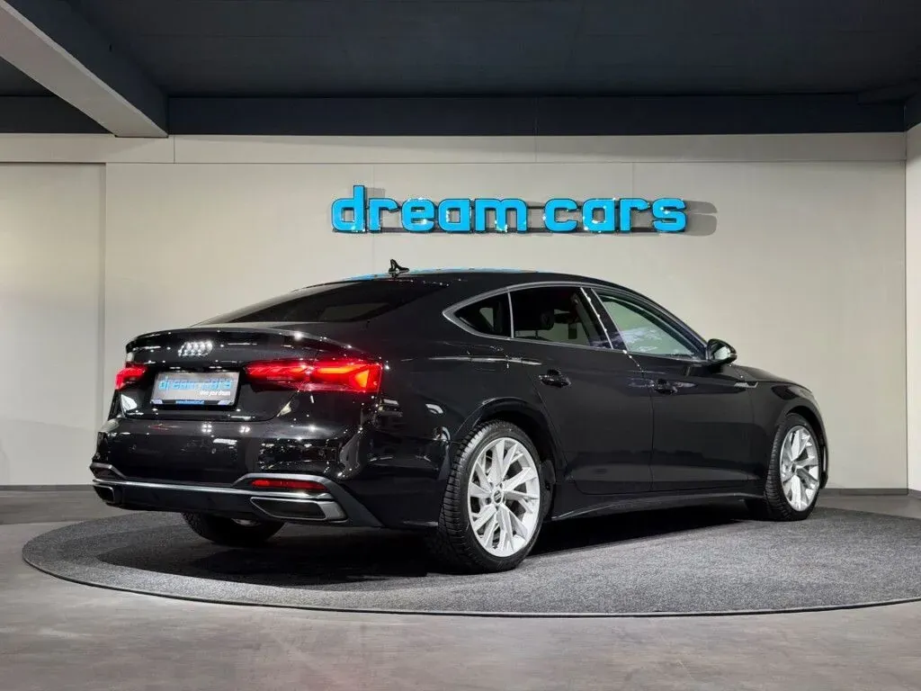 Audi A5 2022 photo 2