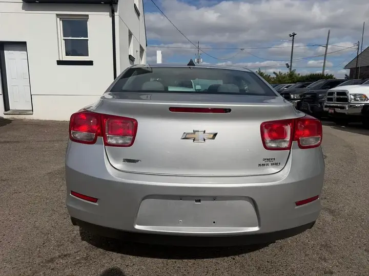 Chevrolet Malibu 2013 photo 5
