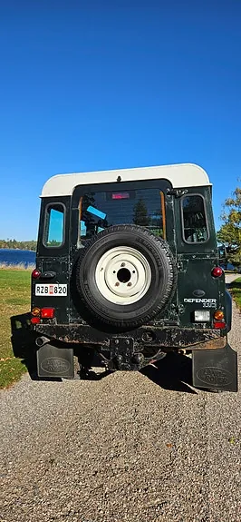 Land Rover Defender 110 2001 photo 5
