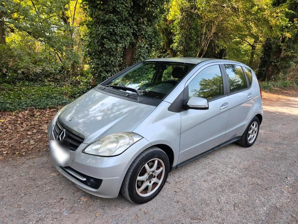 Mercedes-Benz A160