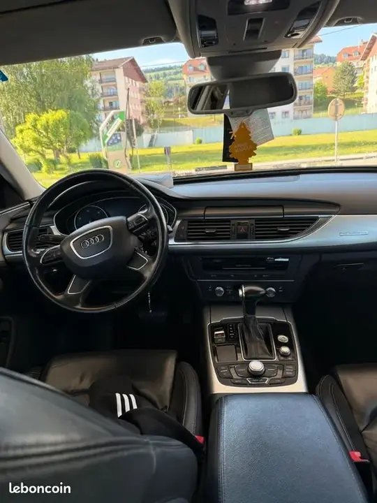 Audi A6 2013 photo 2
