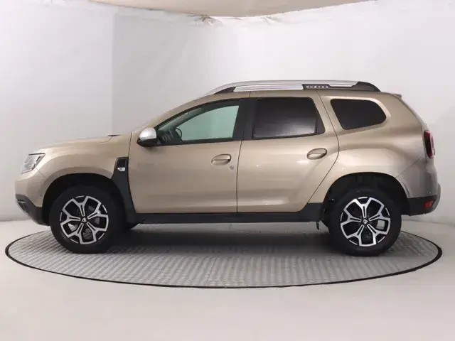 Dacia Duster 2019 photo 2
