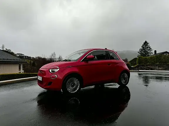 Fiat 500E