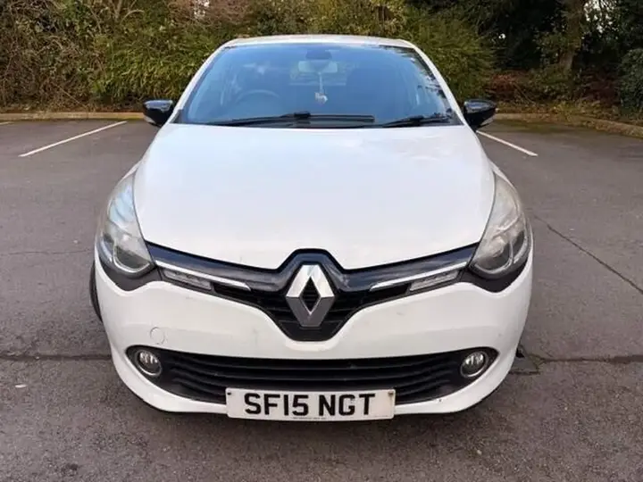 Renault Clio 2015 photo 2