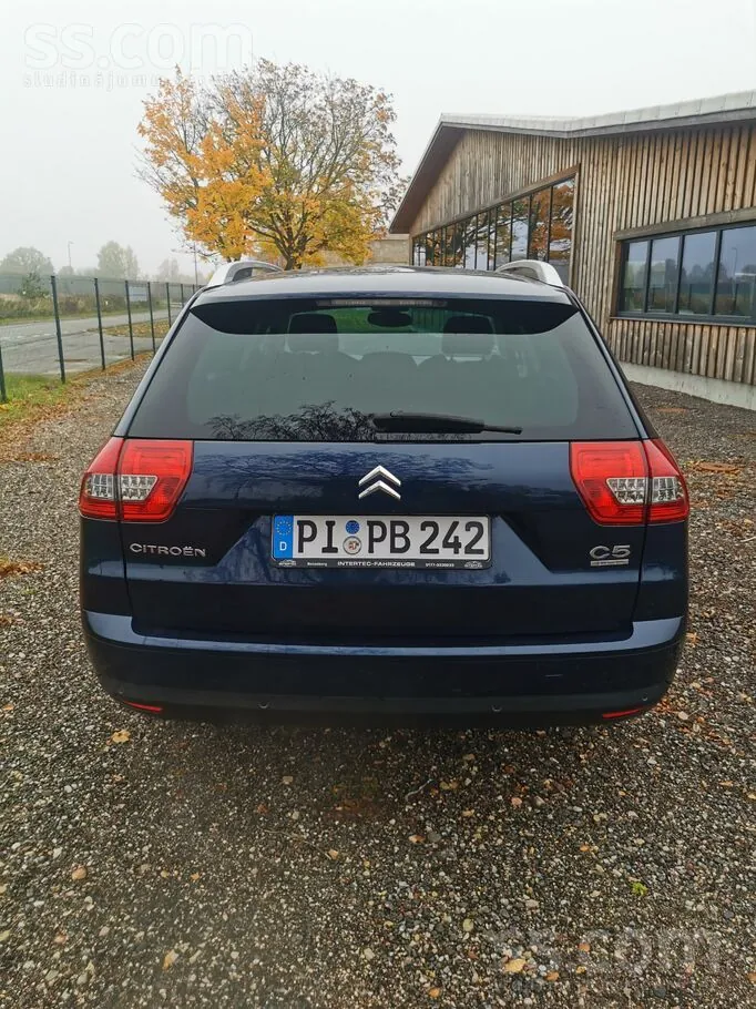 Citroen C5 2011 photo 5