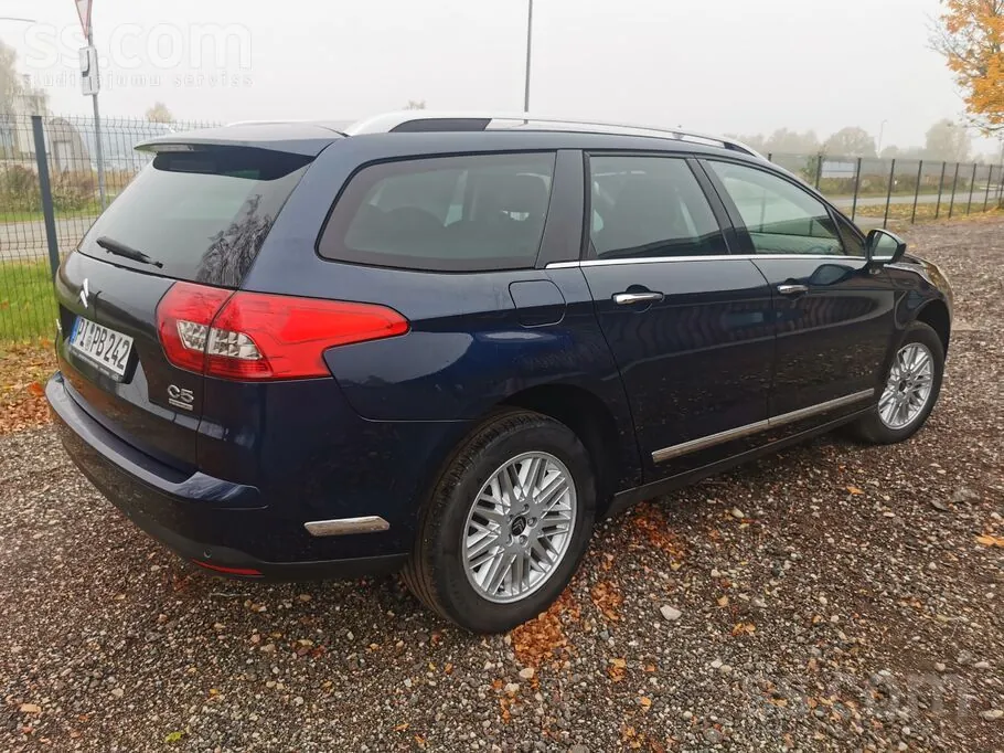 Citroen C5 2011 photo 4