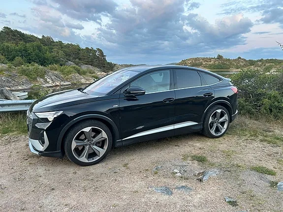 Audi Q4 E-Tron 2022 photo 4