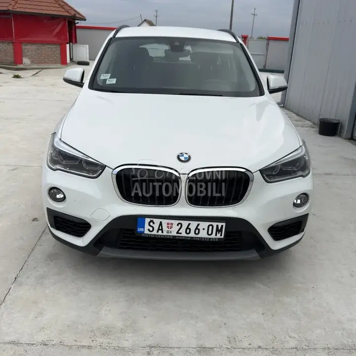 BMW X1