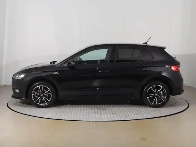Skoda Fabia 2025 photo 2