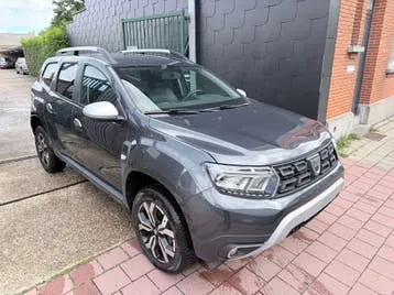 Dacia Duster 2022 photo 2