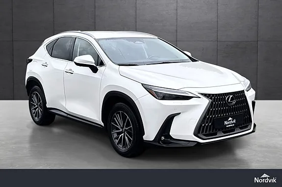 Lexus Nx450H+ 2024 photo 3