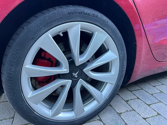 Tesla Model 3 2019 photo 4