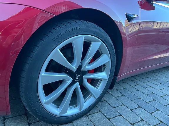 Tesla Model 3 2019 photo 2