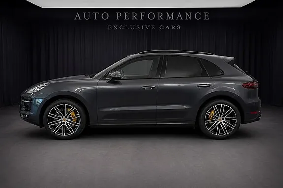 Porsche Macan Turbo 2017 photo 2