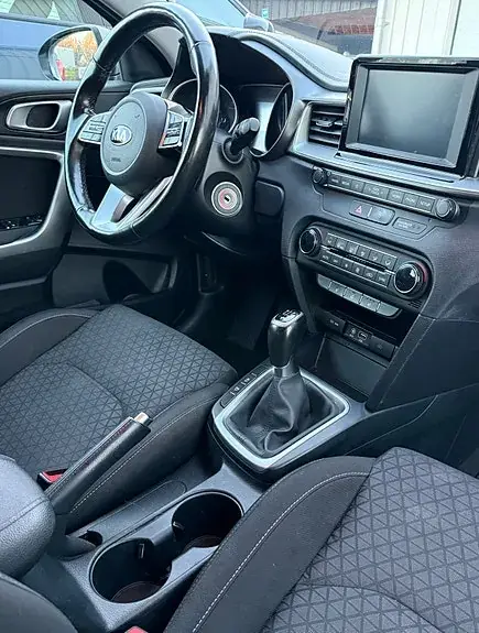 Kia Ceed 2019 photo 4