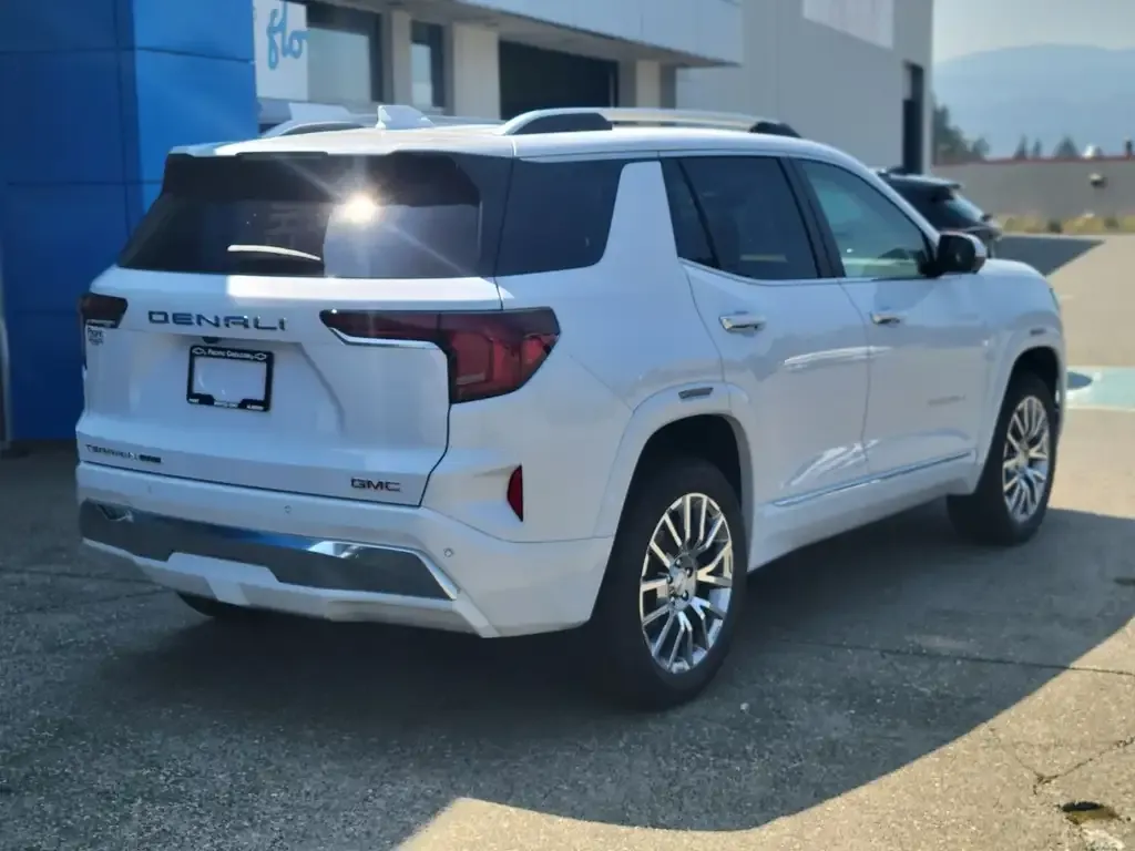 GMC Terrain 2027 photo 5