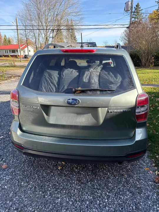 Subaru Forester 2014 photo 2