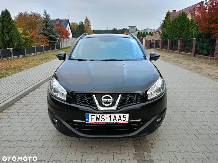 Nissan Qashqai 2013 photo 2