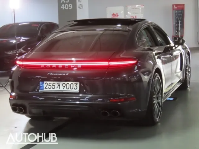Porsche Panamera 2024 photo 3