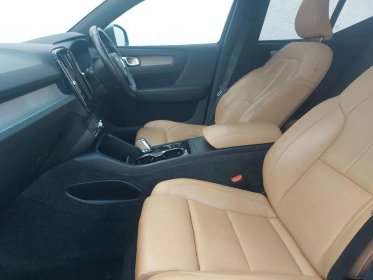 Volvo Xc40 2019 photo 5