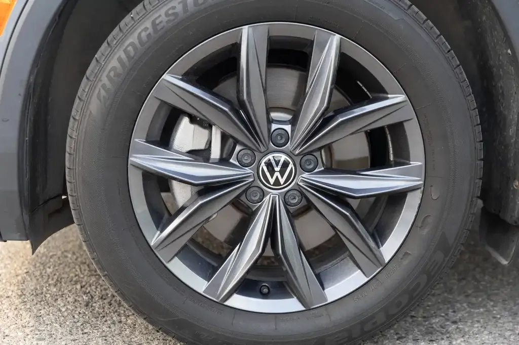 Volkswagen Tiguan 2022 photo 3