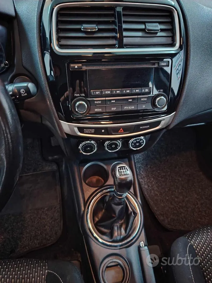 Mitsubishi Asx 2015 photo 4