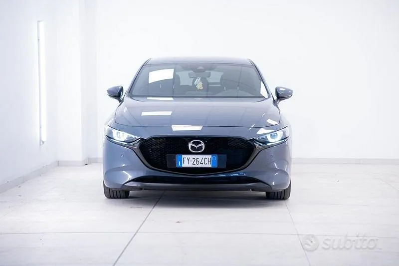 Mazda Mazda3 2019 photo 4