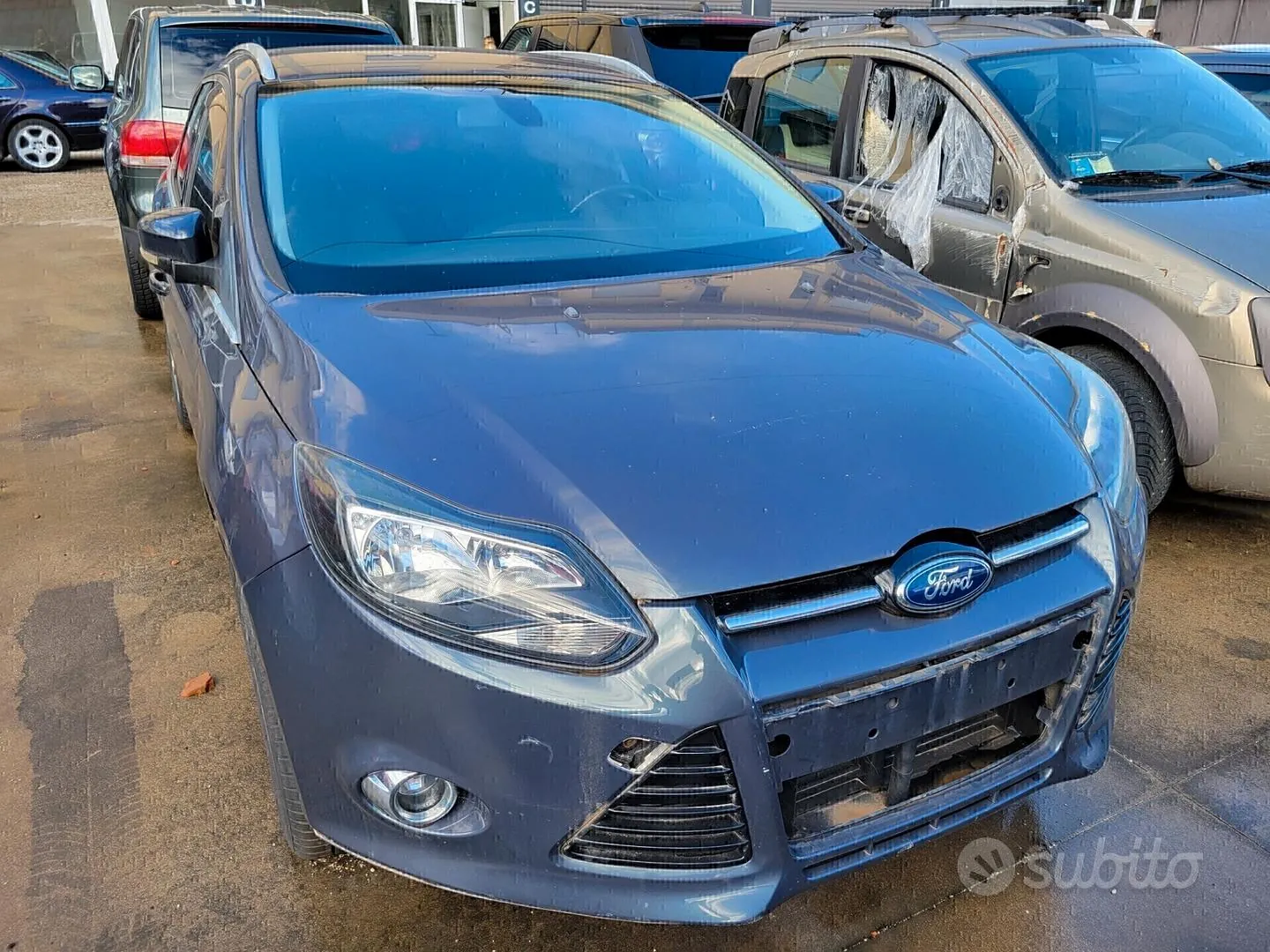 Ford Focus 2012 photo 2