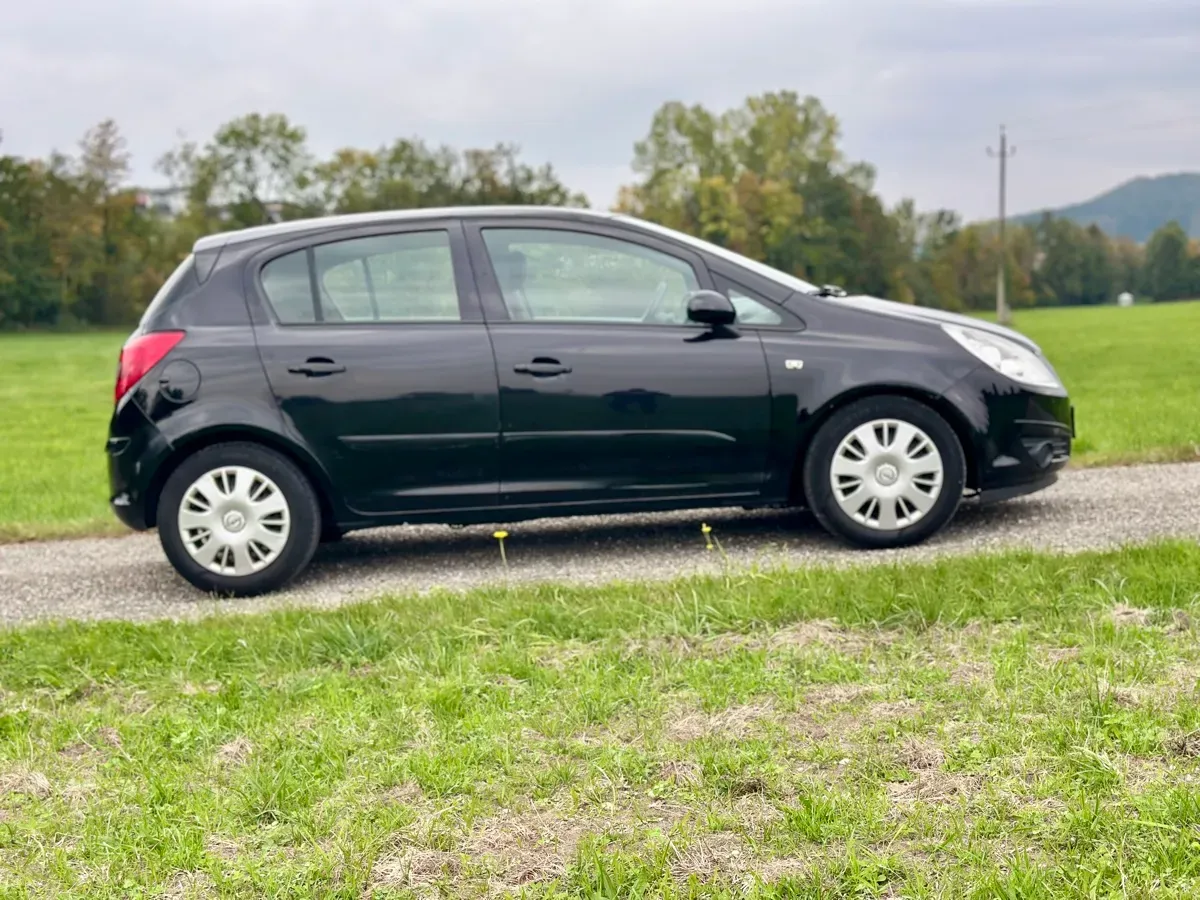 Opel Corsa 2007 photo 3