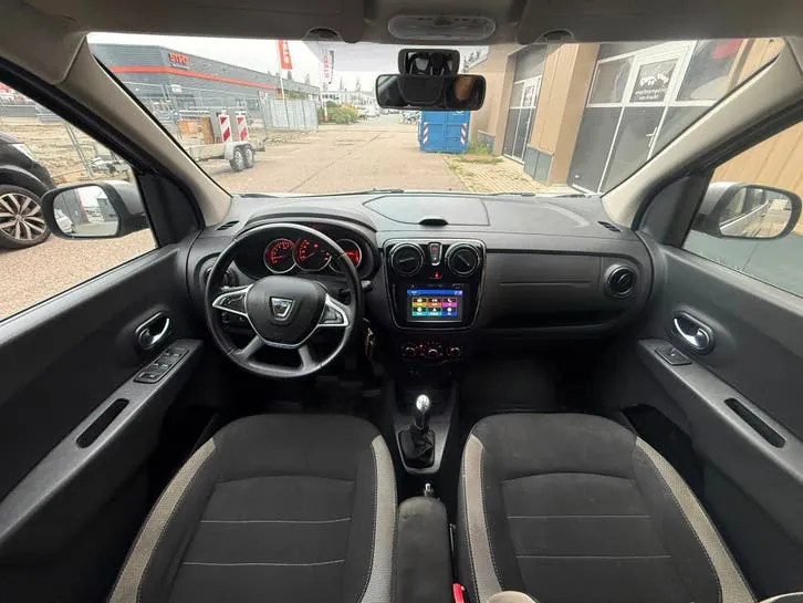 Dacia Lodgy 2018 photo 3