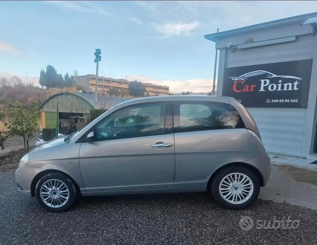 Lancia Ypsilon 2009 photo 5