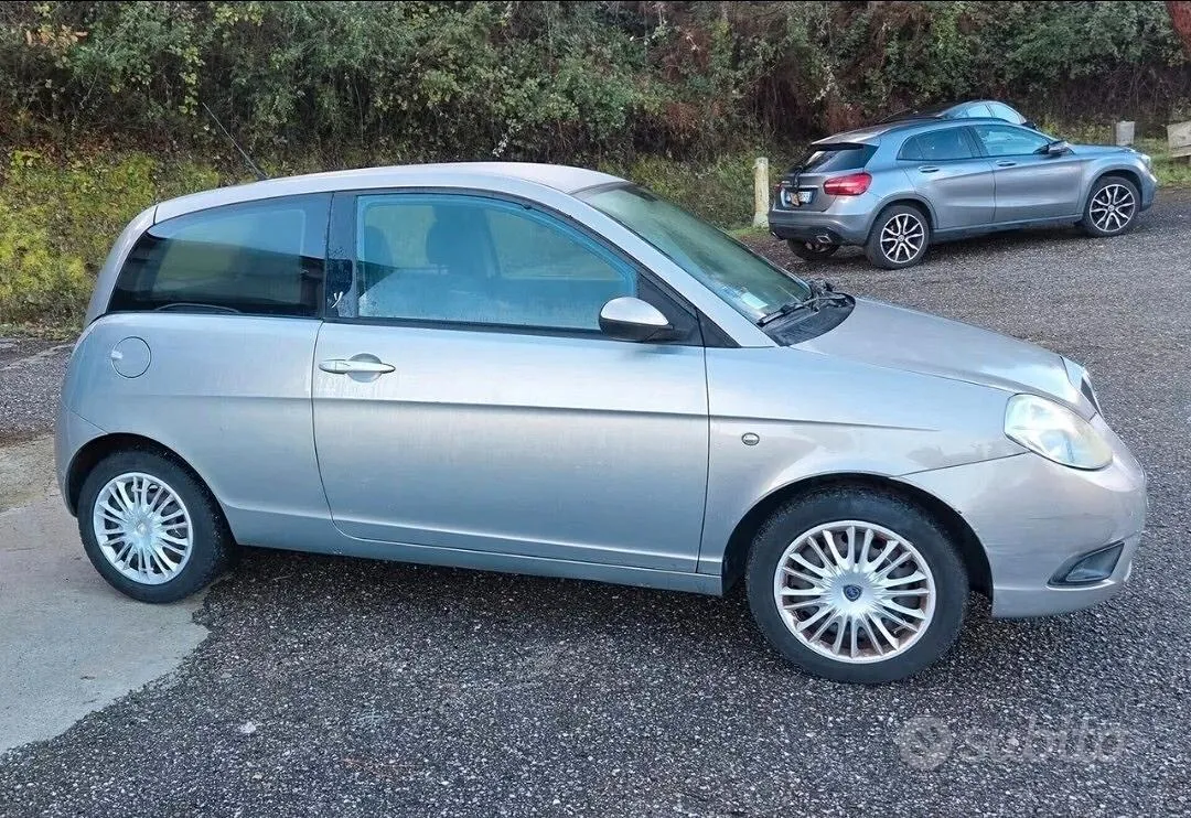 Lancia Ypsilon 2009 photo 4