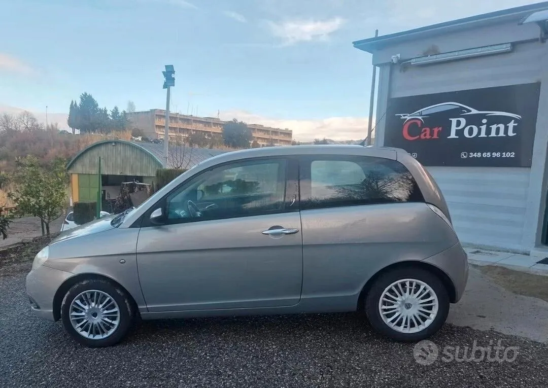 Lancia Ypsilon 2009 photo 3